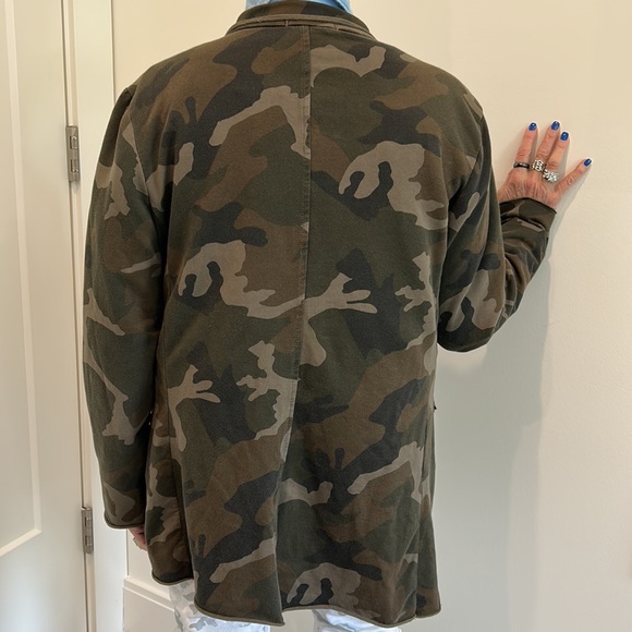 Baci Camo Jacket - Picture 3 of 7
